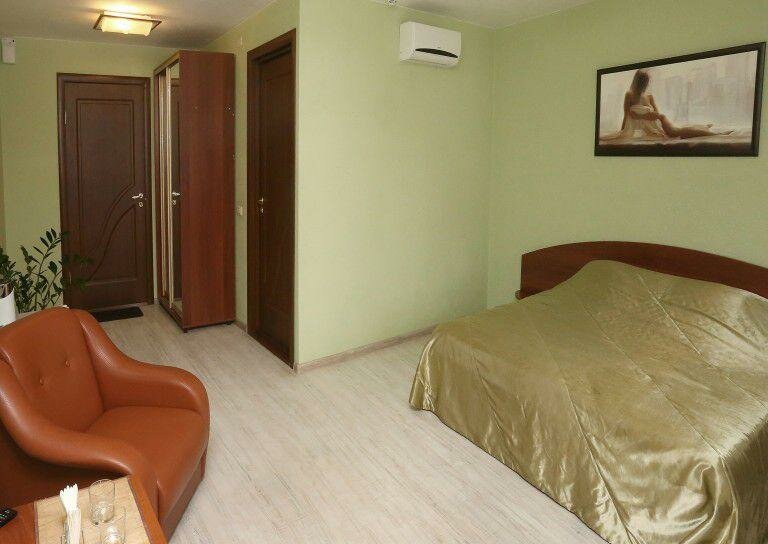 Гостевой дом На Пристанской Киров-100