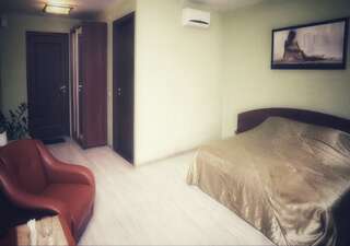 Гостевой дом На Пристанской Киров Люкс с 1 спальней-3