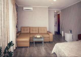 Гостевой дом На Пристанской Киров Люкс с гидромассажной ванной-3