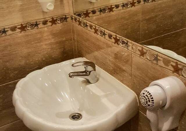 Гостевой дом На Пристанской Киров-37