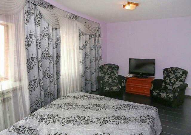 Гостевой дом На Пристанской Киров-9