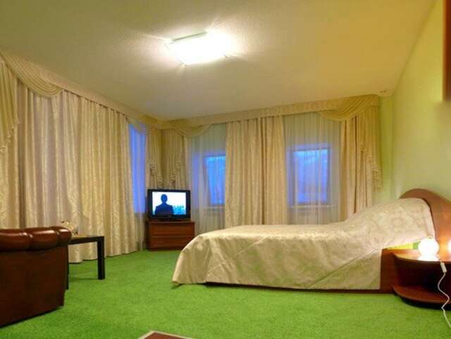 Гостевой дом На Пристанской Киров-35